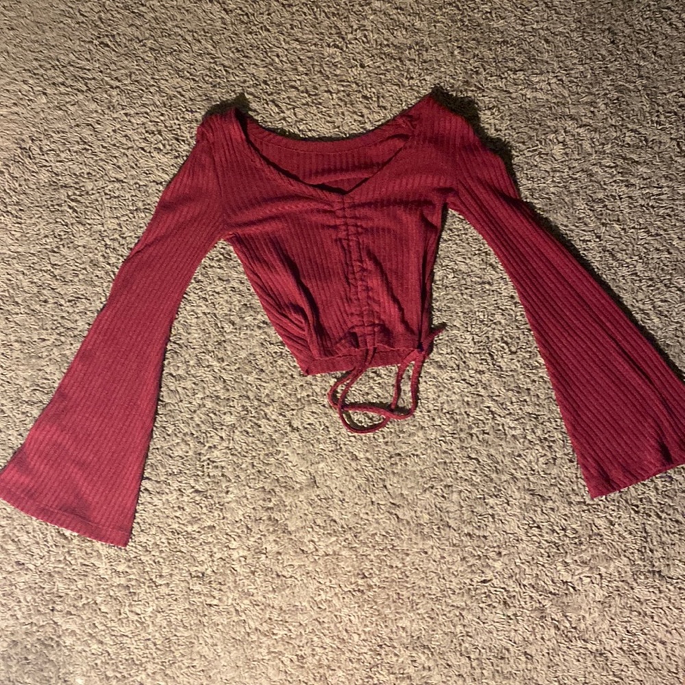 flare arm shirt